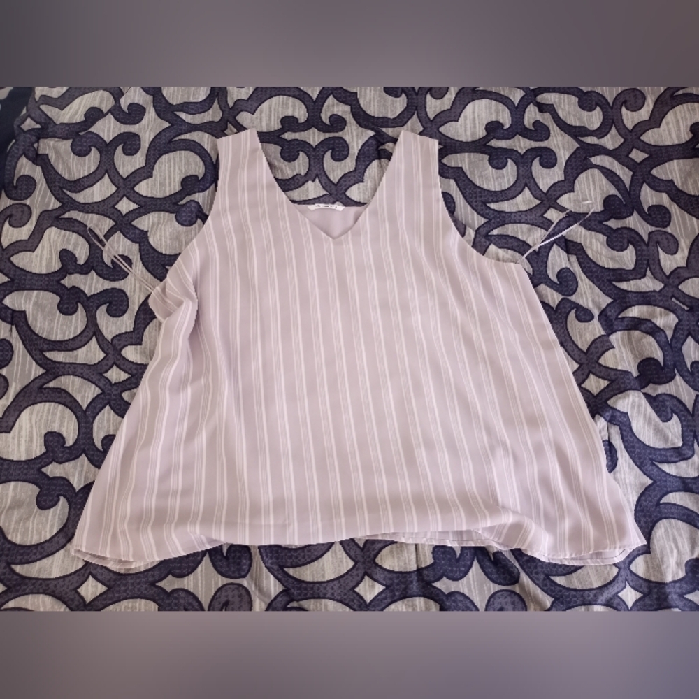 *3 for $30* Sleeveless V-Neck Mauve Striped Tank Top